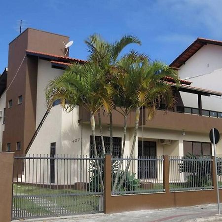 Bombinhas Brasil Residence II Guest House No Centro Esterno foto