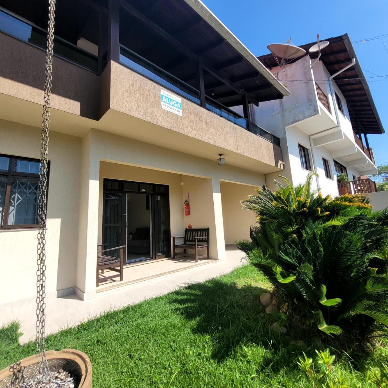Bombinhas Brasil Residence II Guest House No Centro Esterno foto